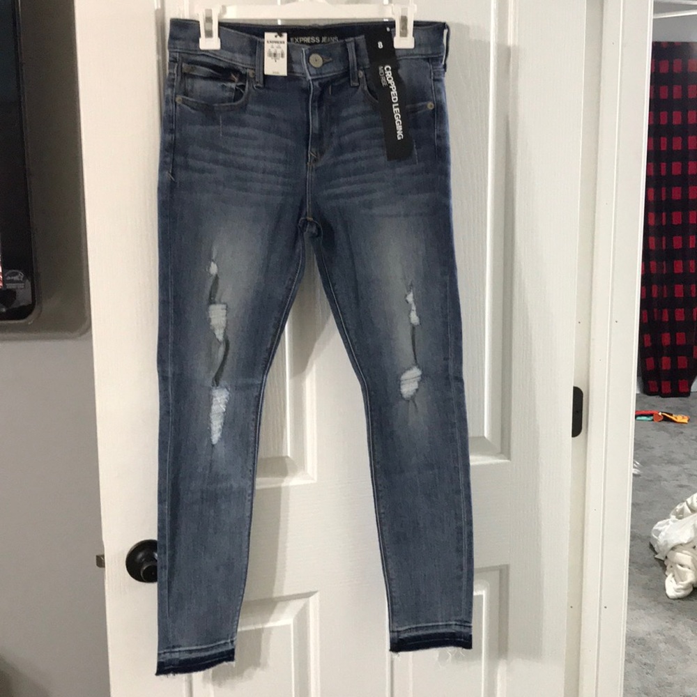 NWT EXPRESS 8 mid rise cropped legging